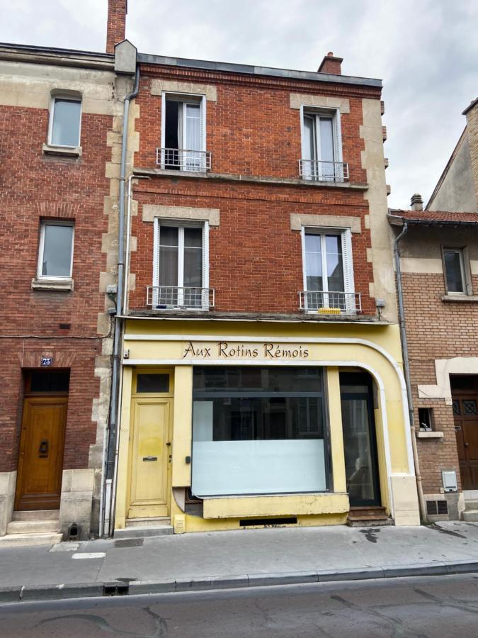 Les Rotins - Logements Climatises - Cathedrale A 2 Pas Reims Dış mekan fotoğraf